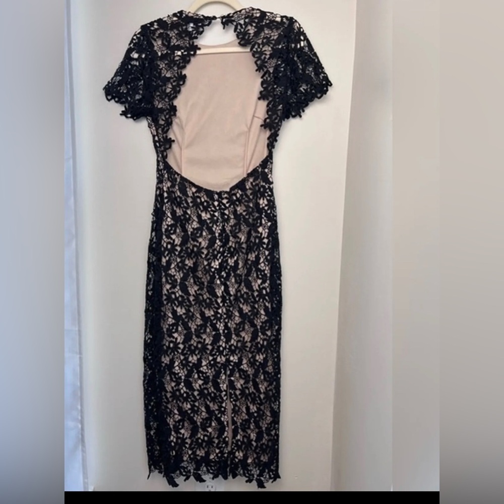 NWT NSR Mia lace short sleeve DRESS SIZE M - Picture 2 of 4